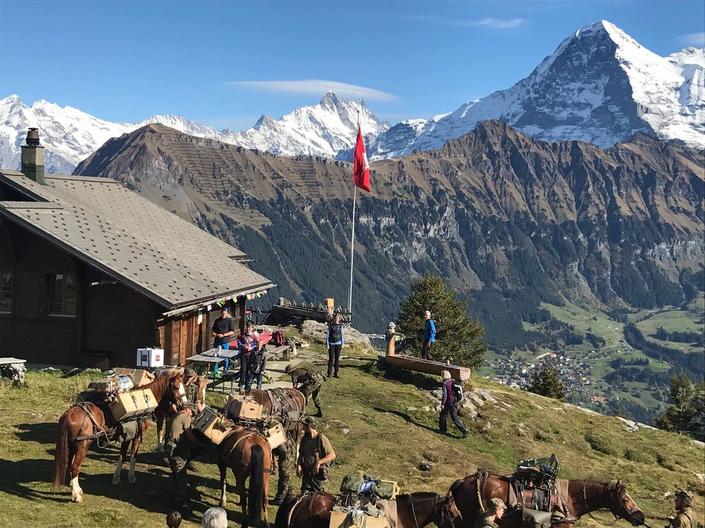 Lobhorn-Hütte_Train