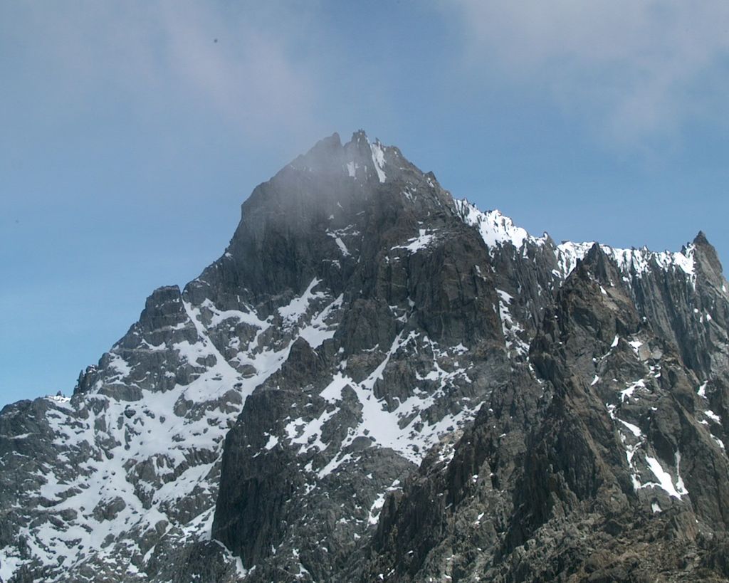 Photo №1 of Pico Bolívar