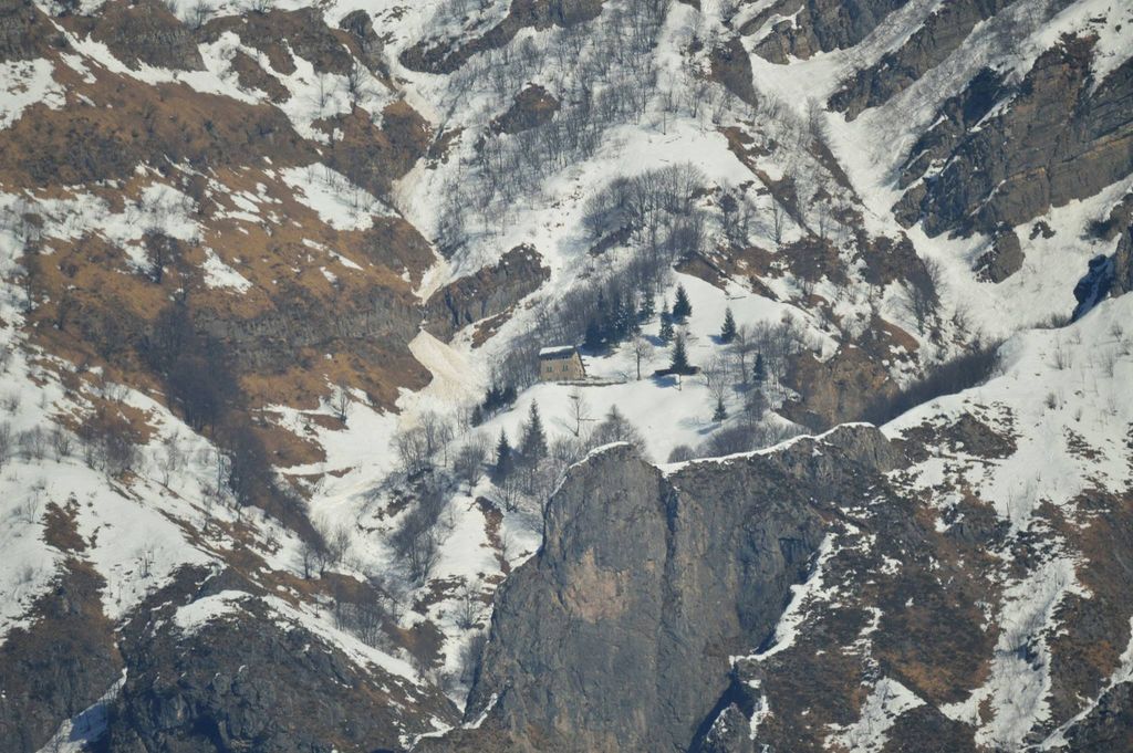 Rifugio_Elisa_-_View_from_Mandello_del_Lario