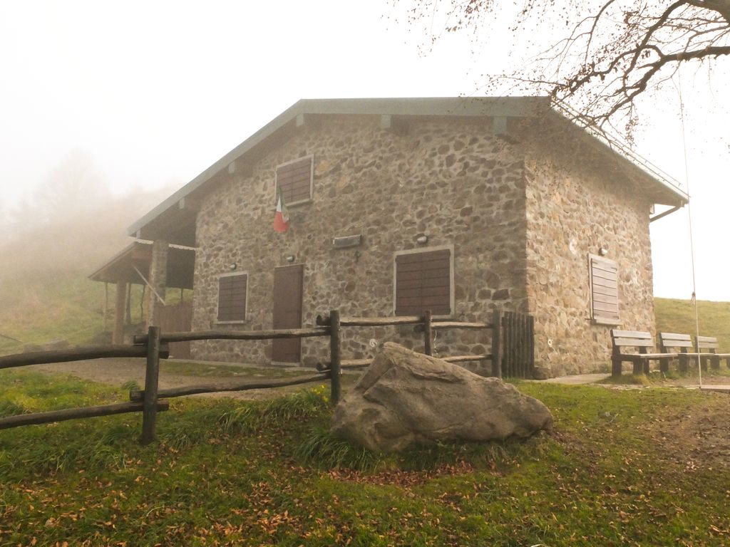 Photo №2 of Rifugio Medelet