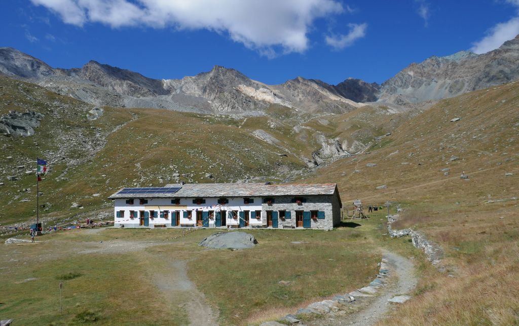 Rifugio_Vittorio_Sella_2022