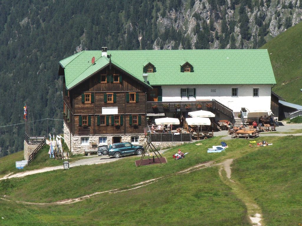 Photo №2 of Schlüterhütte - Rifugio Genova