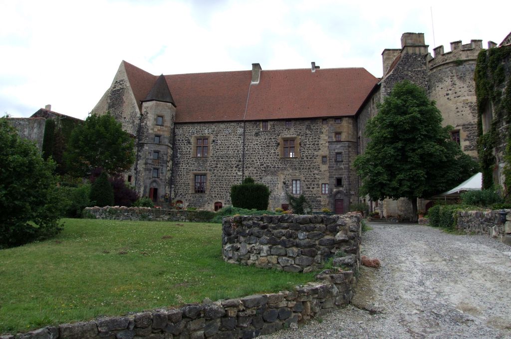 Photo №1 of Château de Saint-Saturnin