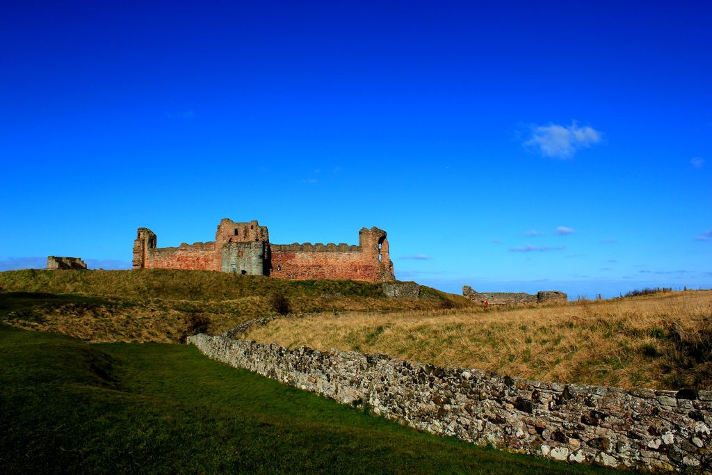 Photo №2 of Tantallon Castle