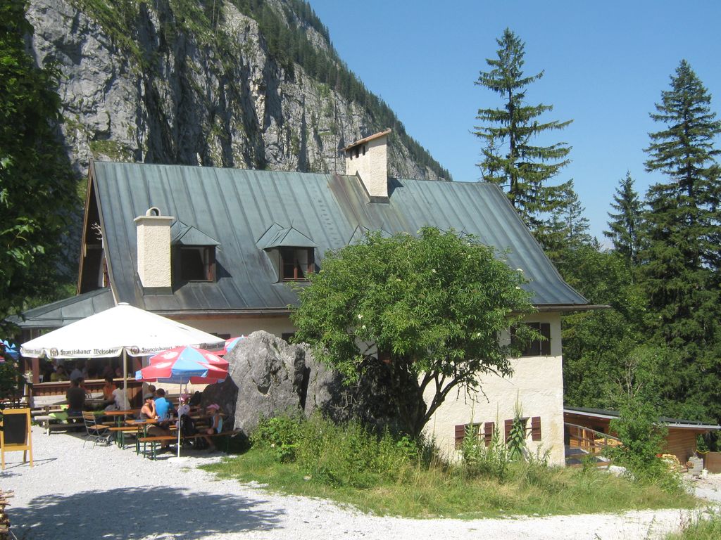 Wimbachschloss_2013_von_Süden